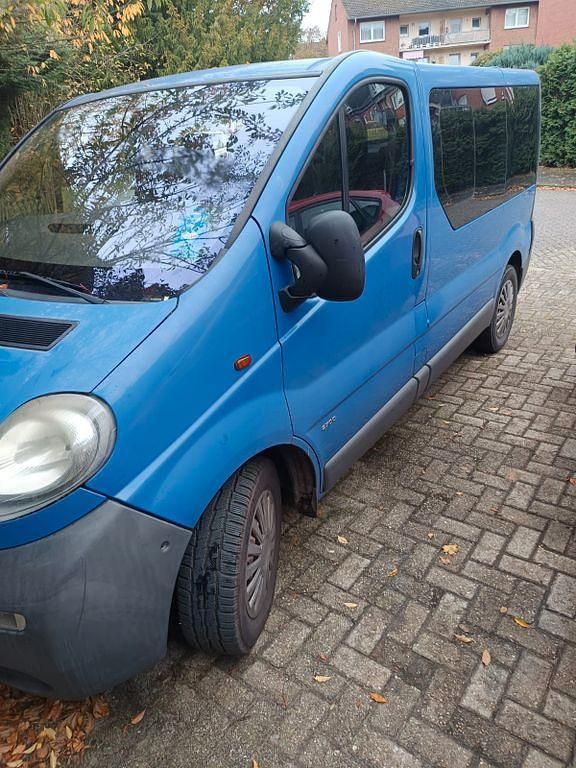 Gebraucht Opel Vivaro 120 PS (88 kW) 2003 Blau Van / Kleinbus