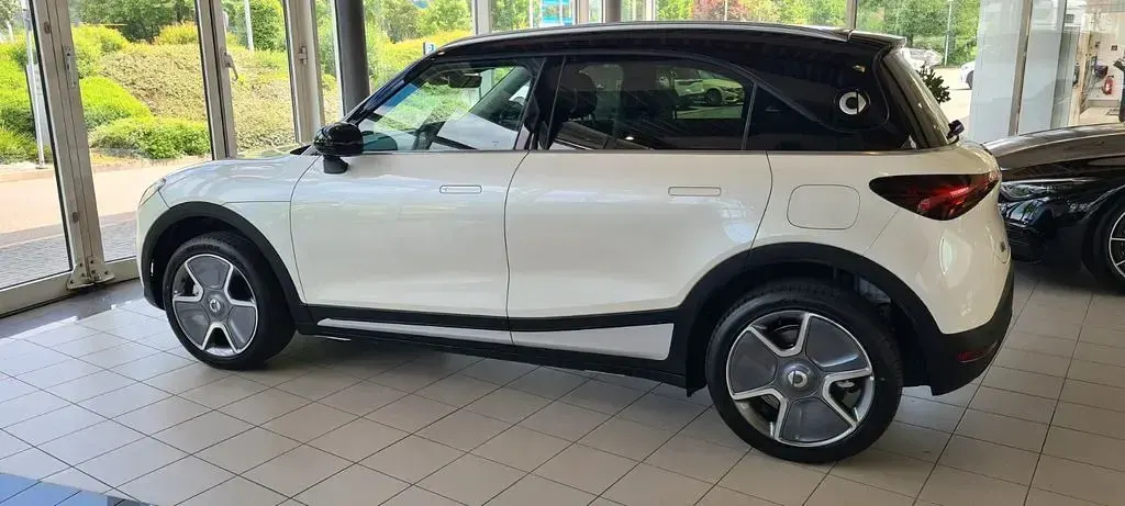 Używany Smart #1 Edition #1 200 kW (272 KM) 2023 Biały SUV