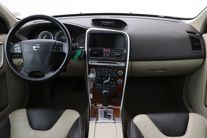 Gebraucht Volvo XC60 Summum 185 PS (136 kW) 2008 Braun SUV