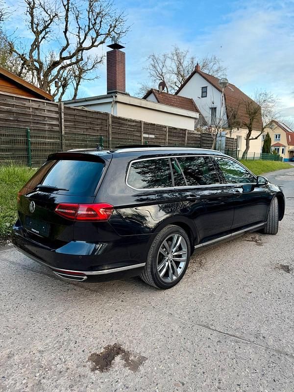 Gebraucht VW Passat S 239 PS (175 kW) 2015 Schwarz Kombi