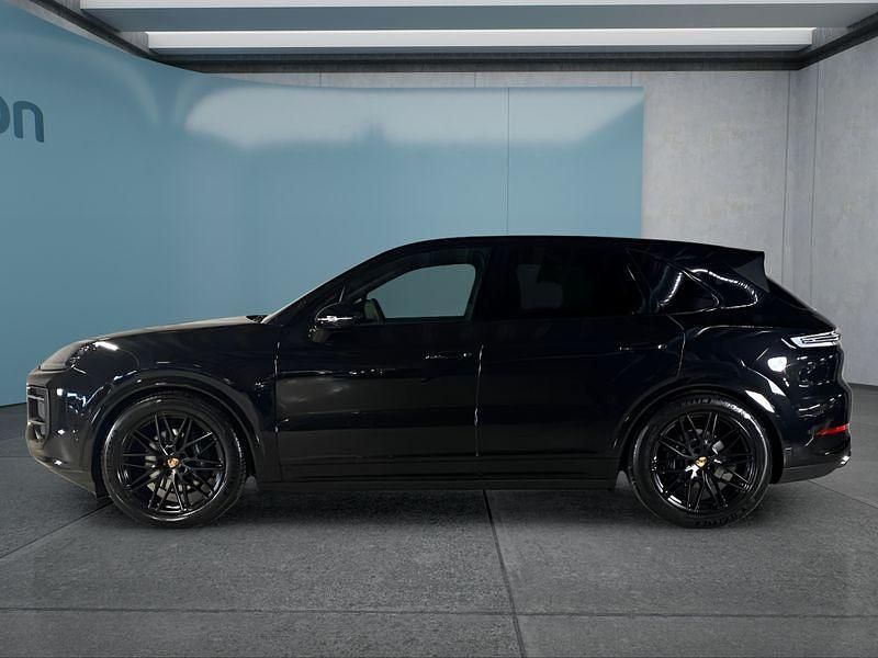 Gebraucht Porsche Cayenne 354 PS (260 kW) 2026 Schwarz SUV