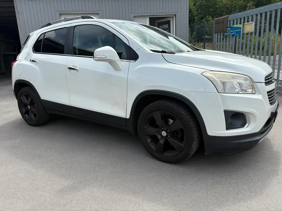 Gebraucht Chevrolet Trax 140 PS (102 kW) 2013 Weiß SUV