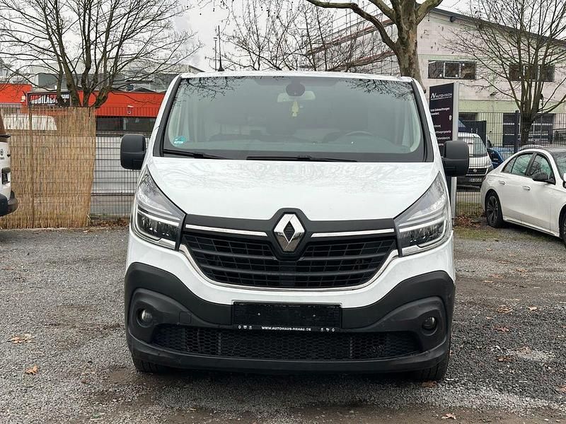 Gebraucht Renault Trafic Komfort 120 PS (88 kW) 2020 Weiß Van / Kleinbus