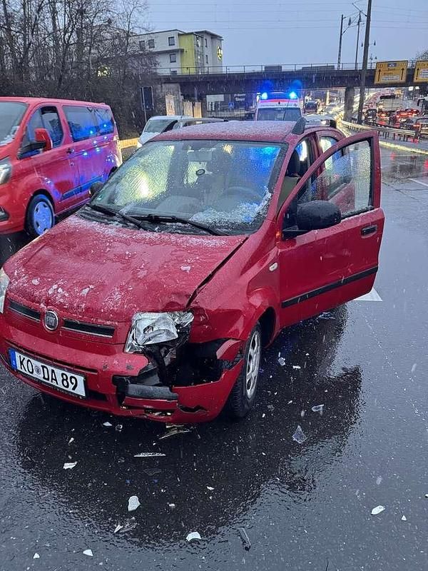 Gebraucht Fiat Panda Active 54 PS (39 kW) 2009 Kleinwagen