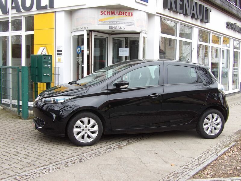 Gebraucht Renault Zoe Intens 42 kW (58 PS) 2016 Schwarz Kleinwagen