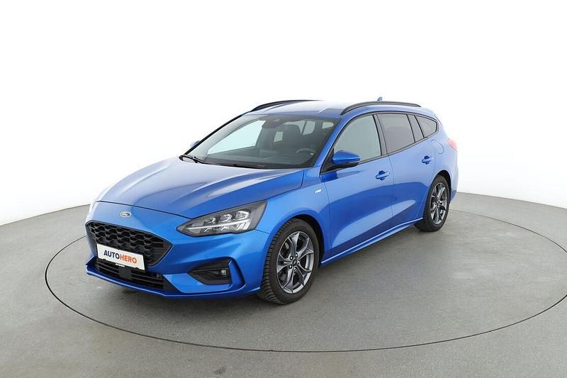 Blau Gebraucht 2020 Ford Focus ST-Line X Kombi | 17.020 € (Fairer Preis) - Bild 1/3