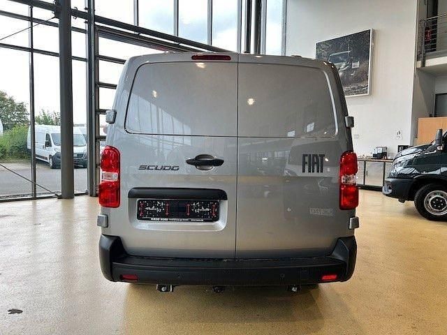 Gebraucht Fiat Scudo 144 PS (105 kW) 2024 Schwarz Van
