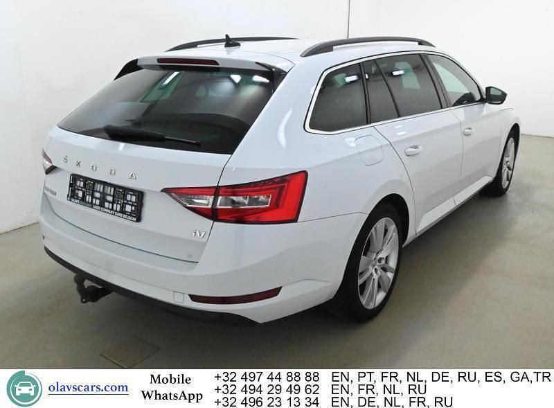 Gebraucht Skoda Superb Ambition 218 PS (160 kW) 2020 Weiß Limousine
