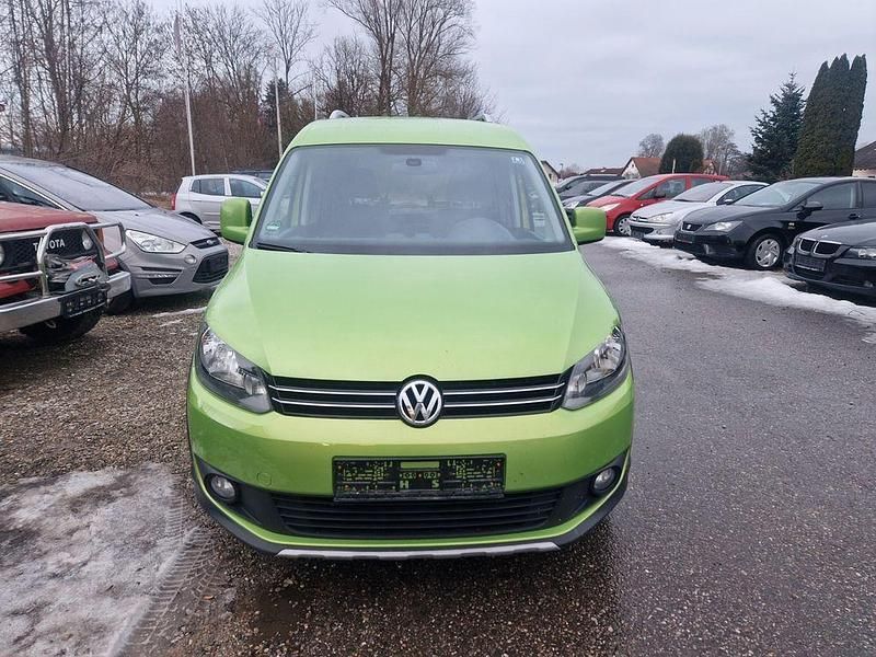Gebraucht VW Caddy 102 PS (75 kW) 2015 Grün Van / Kleinbus