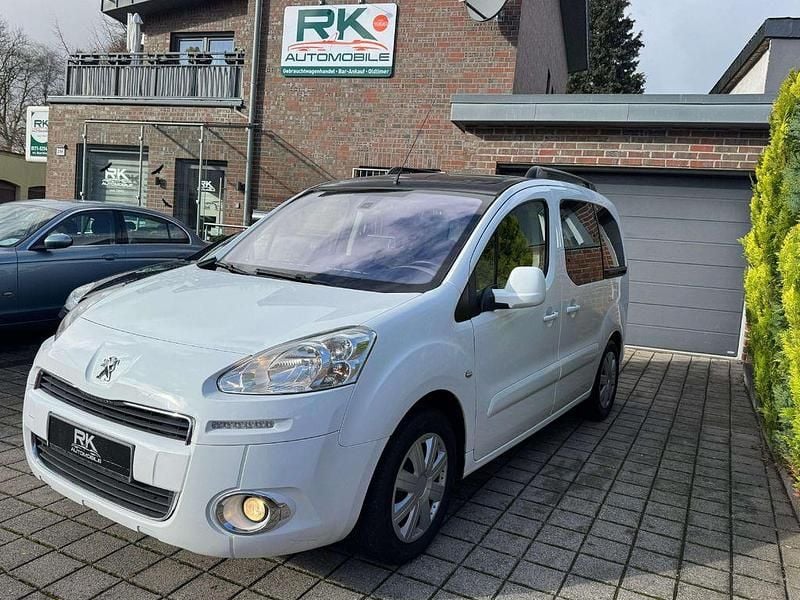 Lack weiss banquise/deckende Gebraucht 2014 Peugeot Partner Allure Van | 6.500 € (Fairer Preis) - Bild 1/4