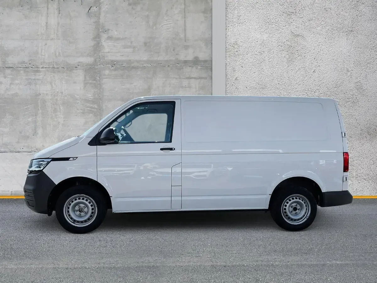 Second-hand VW Transporter 150 CP (110 kW) 2020 Alb Van