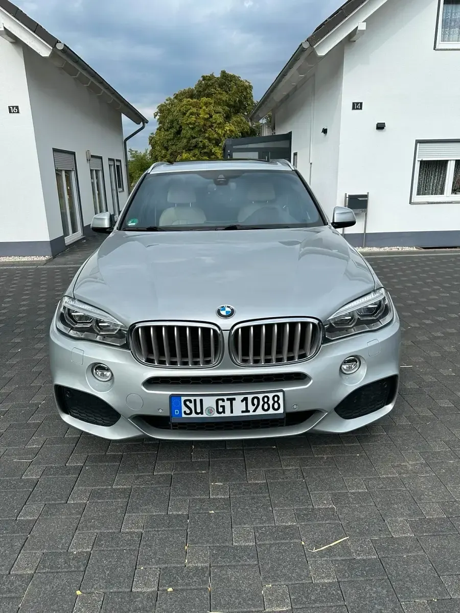 Gebraucht BMW X5 M Sport 313 PS (230 kW) 2017 Silber SUV
