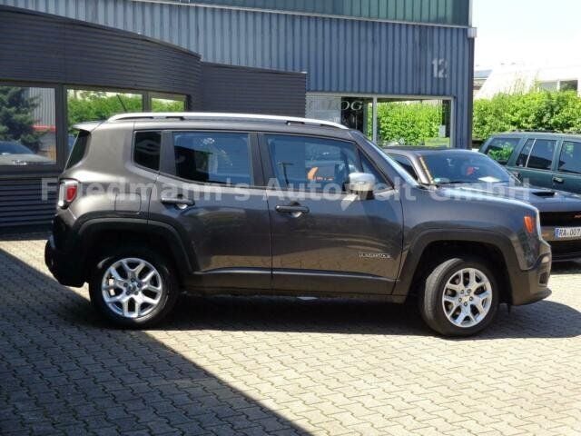 Gebraucht Jeep Renegade 140 PS (102 kW) 2016 Andere farbe metallic SUV