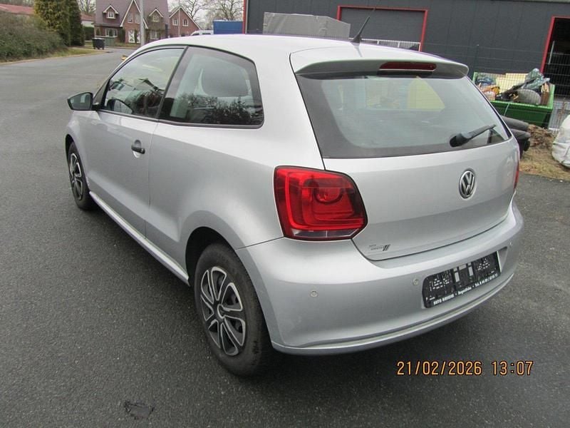 Gebraucht VW Polo 75 PS (55 kW) 2013 Kleinwagen