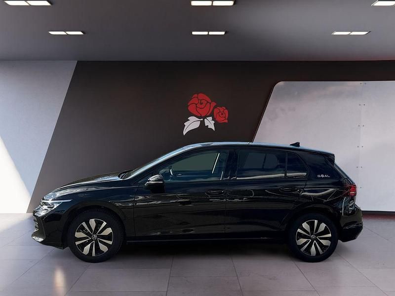 Gebraucht VW Golf VIII Goal 116 PS (85 kW) 2025 Schwarz Limousine