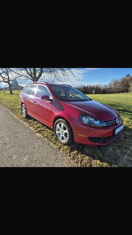 Rot Gebraucht 2010 VW Golf Kombi | 4.200 € (Superpreis) - Bild 1/4