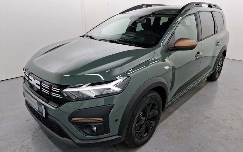 Grün Neu 2025 Dacia Jogger Extreme Kombi | 23.240 € (Fairer Preis) - Bild 1/4