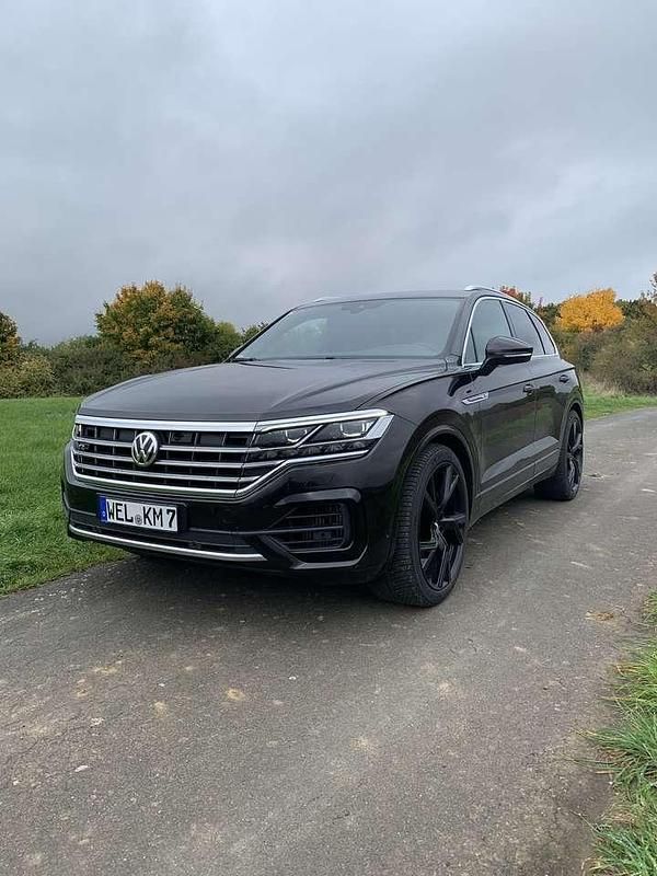 Gebraucht 2019 VW Touareg R SUV | 47.900 € (Guter Preis) - Bild 1/4