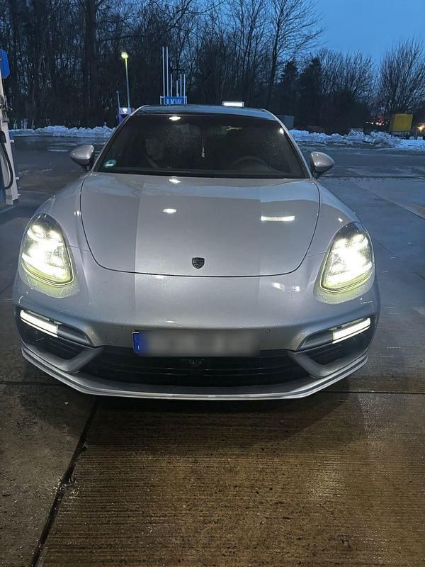 Gebraucht Porsche Panamera Sport Turismo 549 PS (403 kW) 2018 Silber Kombi