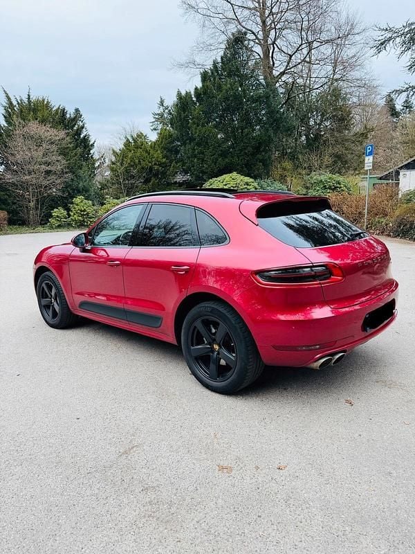Gebraucht Porsche Macan S 258 PS (189 kW) 2015 Rot SUV