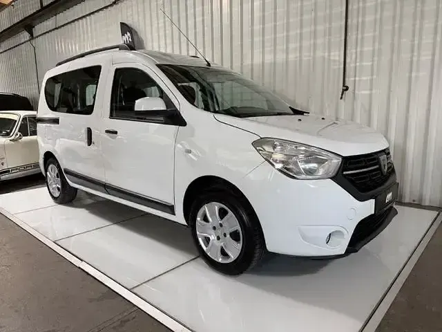 Gebraucht Dacia Dokker Comfort 102 PS (75 kW) 2018 Weiß Van / Kleinbus