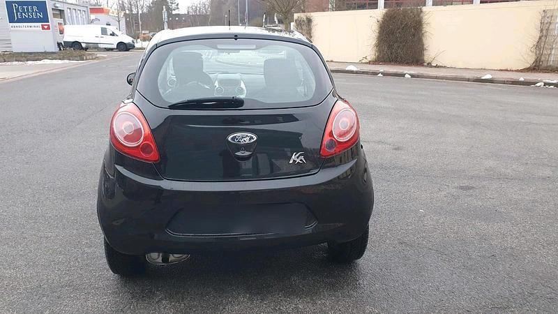 Gebraucht Ford Ka 69 PS (50 kW) 2009 Schwarz Kleinwagen
