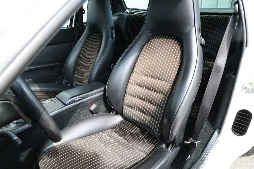 Occasion Porsche 944 S2 211 ch (155 kW) 1989 Blanc