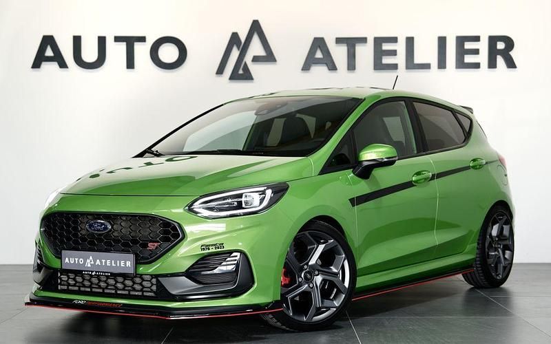 Gebraucht Ford Fiesta ST 200 PS (147 kW) 2023 Mean green Limousine