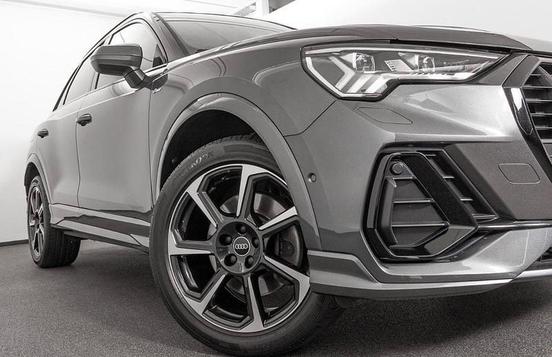 Gebraucht Audi Q3 S-Line 245 PS (180 kW) 2021 Grau SUV