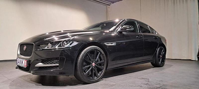 Gebraucht Jaguar XE R-Sport 241 PS (177 kW) 2018 Schwarz Limousine