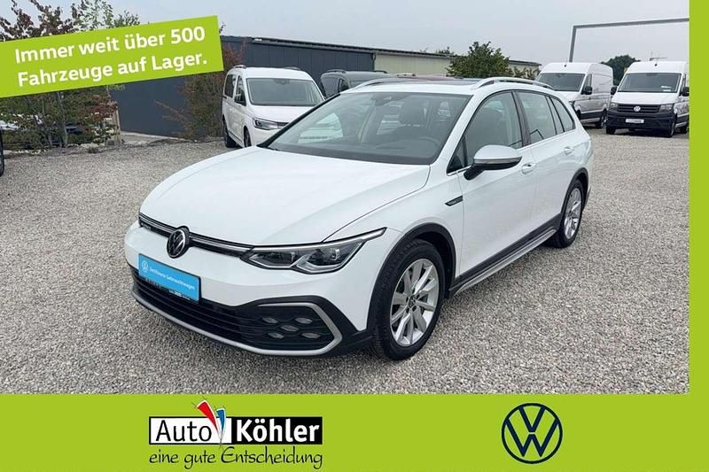 Pure white Gebraucht 2022 VW Golf Alltrack Kombi | 23.630 € (Superpreis) - Bild 1/3