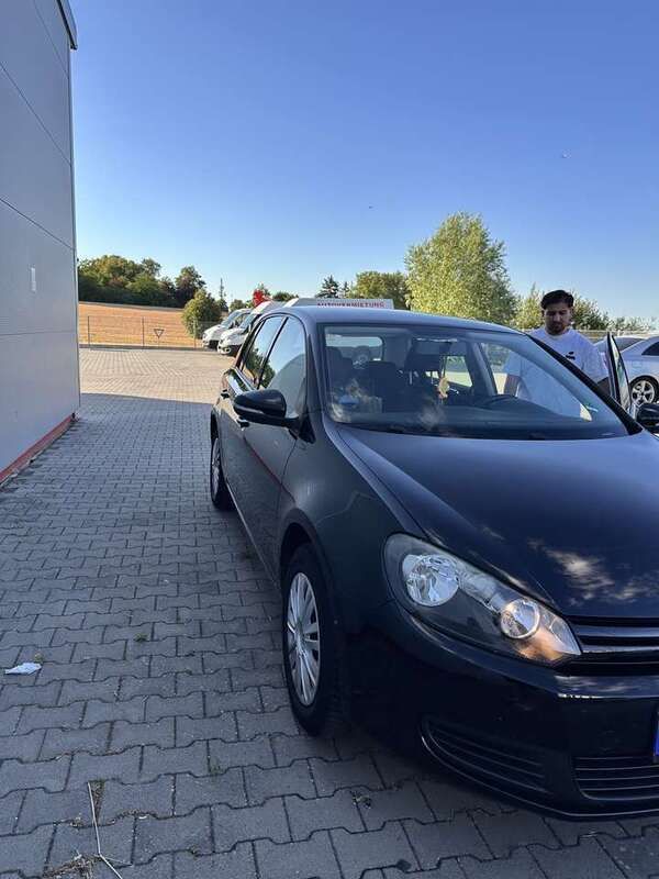 Gebraucht 2009 VW Golf VI Trendline Limousine | 6.500 € (Etwas zu teuer) - Bild 1/4