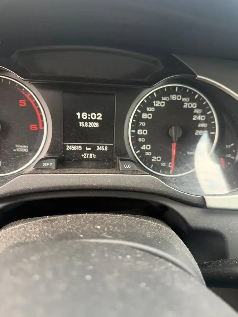 Gebraucht Audi A4 125 PS (91 kW) 2011 Silber Kombi