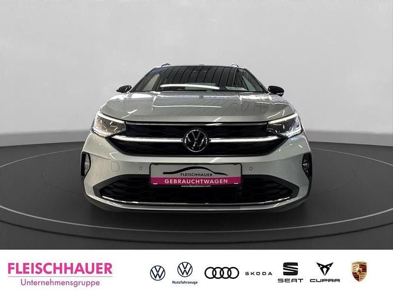 Neu VW Taigo Goal 116 PS (85 kW) 2025 Reflexsilber metallic SUV