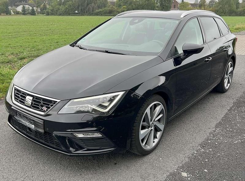 Schwarz Gebraucht 2018 Seat Leon ST FR Kombi | 15.490 € (Fairer Preis) - Bild 1/4