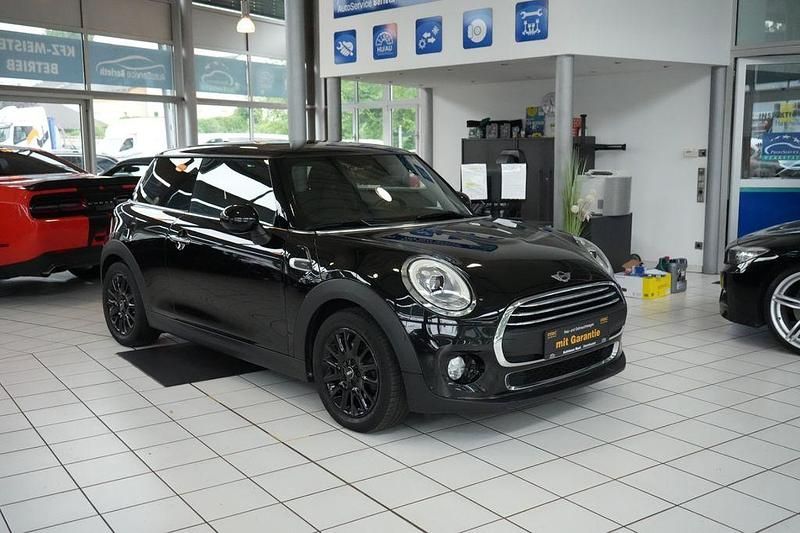 Schwarz Gebraucht 2016 Mini One D Kleinwagen | 8.900 € (Fairer Preis) - Bild 1/4