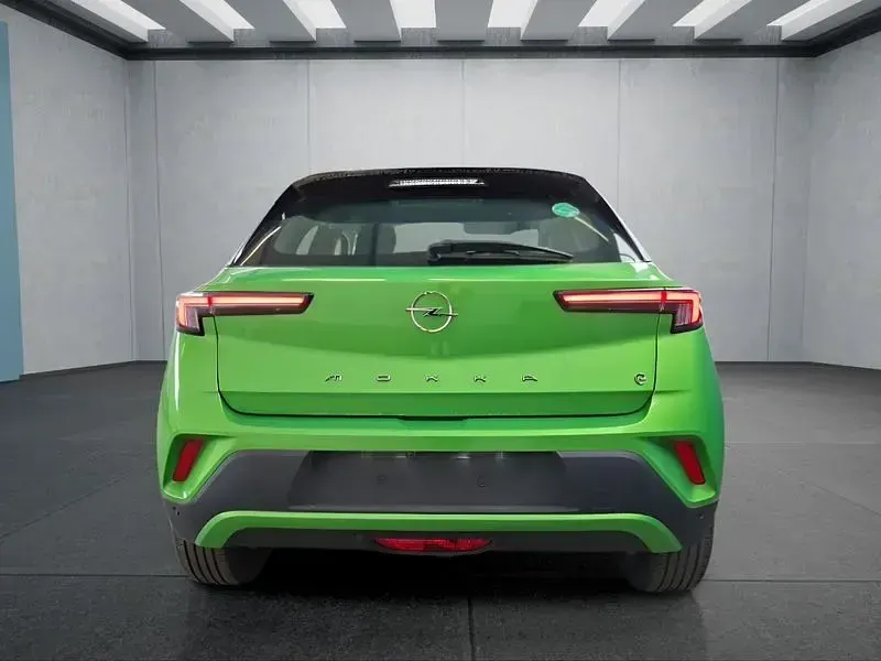 Gebraucht Opel Mokka-e 100 kW (136 PS) 2023 Grün SUV