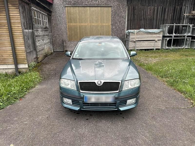 Grün Gebraucht 2006 Skoda Octavia vRS Limousine | 1.800 € (Guter Preis) - Bild 1/4