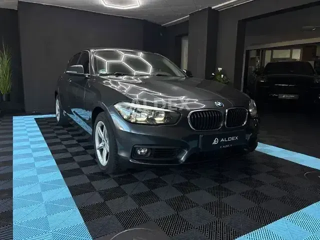 Gebraucht BMW 118 Performance 150 PS (110 kW) 2017 Grau Kleinwagen