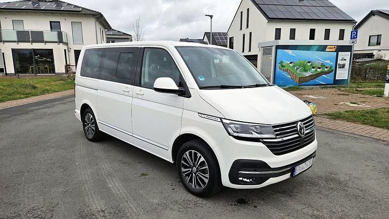 Gebraucht VW Multivan Highline 204 PS (150 kW) 2023 Weiß Van
