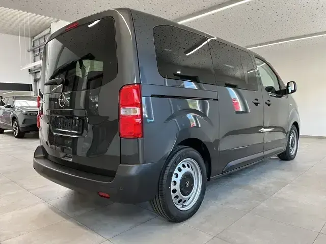 Neu Opel Vivaro 179 PS (131 kW) 2026 Merkur grau Van / Kleinbus