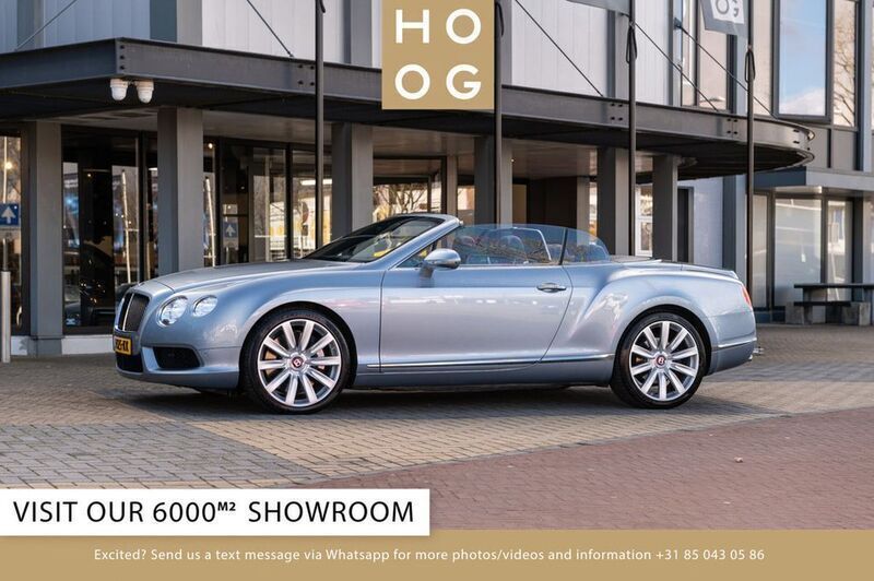 Blau Gebraucht 2012 Bentley Continental GT Convertible Mulliner Cabrio | 84.569 € - Bild 1/4