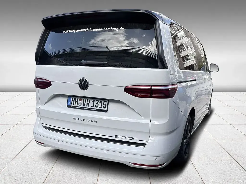 Gebraucht VW Multivan Edition 150 PS (110 kW) 2025 Weiß Van / Kleinbus