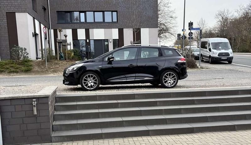 Gebraucht Renault Clio GrandTour Dynamique 90 PS (66 kW) 2015 Kombi