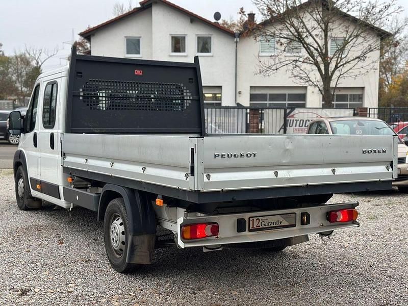 Gebraucht Peugeot Boxer 131 PS (96 kW) 2019 Weiß Van