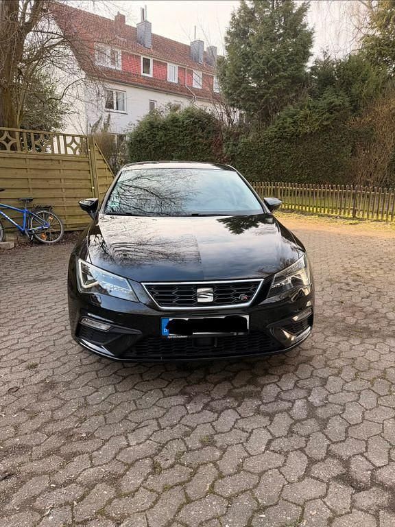 Gebraucht Seat Leon FR 179 PS (131 kW) 2018 Schwarz Limousine