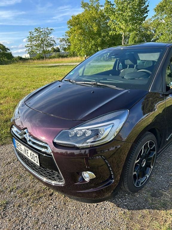 Violett Gebraucht 2016 Citroën DS3 Start Limousine | 7.490 € (Fairer Preis) - Bild 1/4