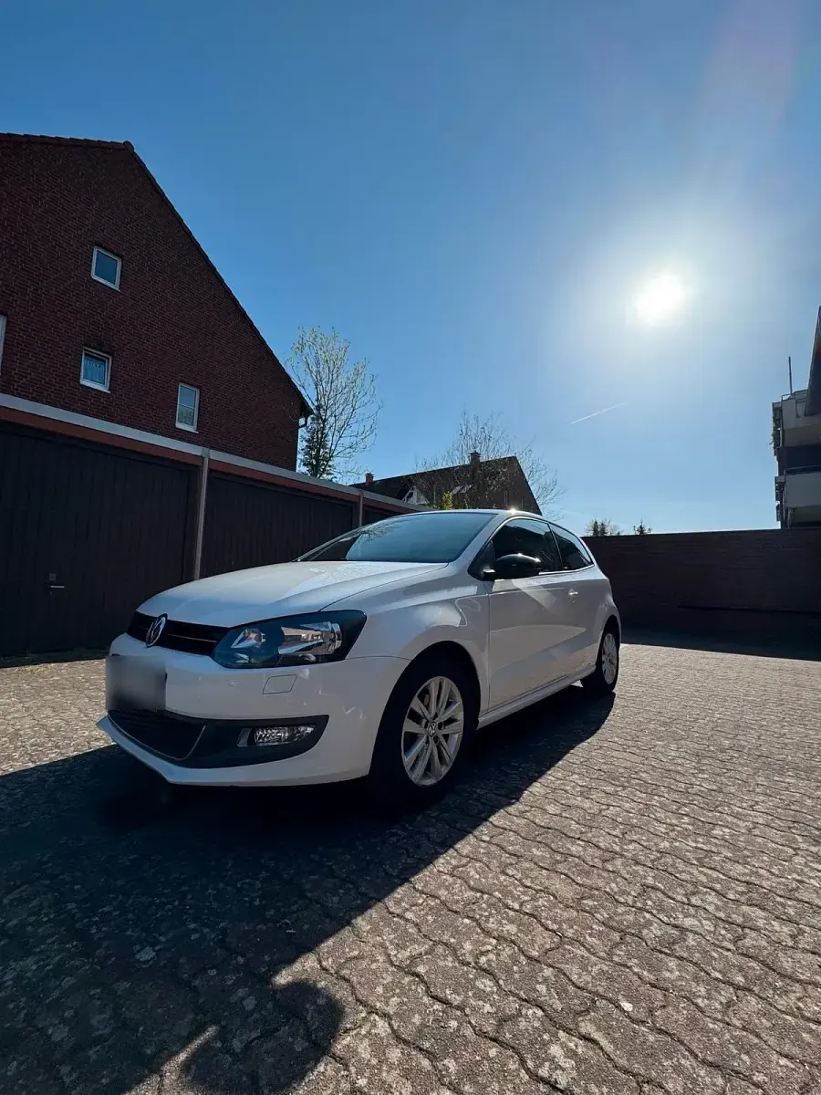 Second-hand VW Polo 60 CP (44 kW) 2012 Alb Hatchback