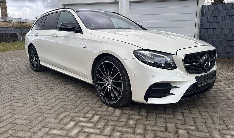 Gebraucht Mercedes E53 AMG AMG 435 PS (319 kW) 2019 Weiß Limousine