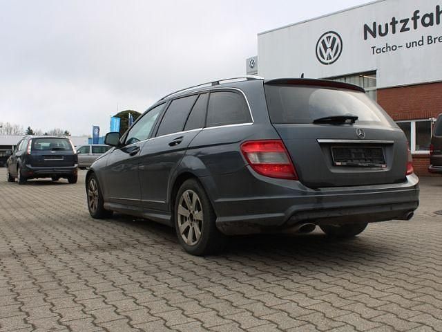 Gebraucht Mercedes C320 224 PS (164 kW) 2007 Grau Limousine